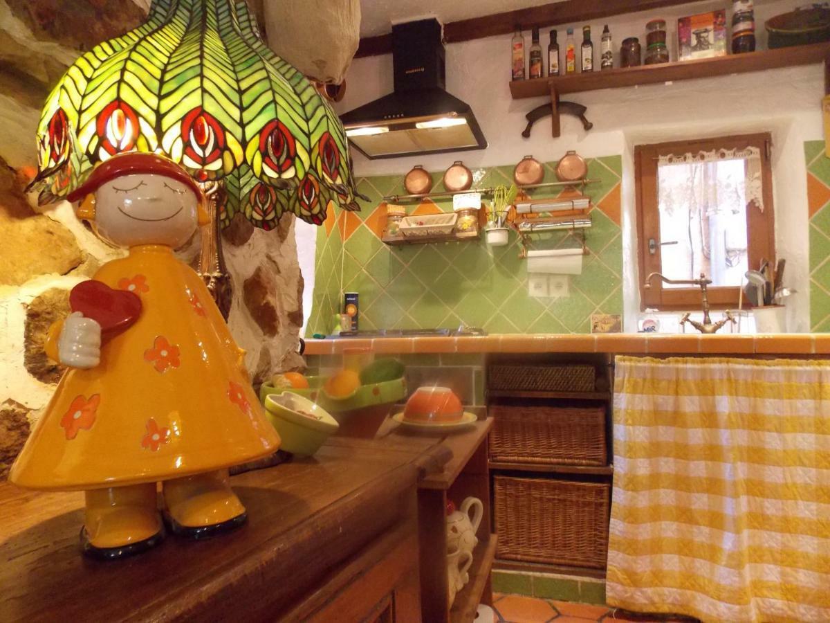 La Maison Du Bonheur Aups Eksteriør billede